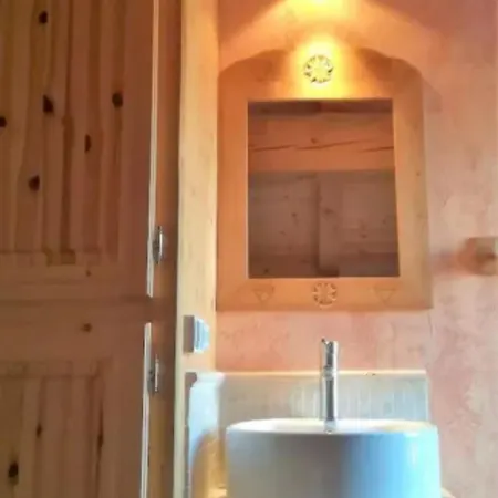 Le Tyrol Apartment